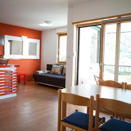 Apartament Gloria Mimice